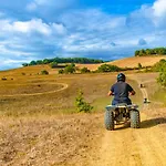 Avec Terrasse Pour 5 Pers. A - Api-1-52-823